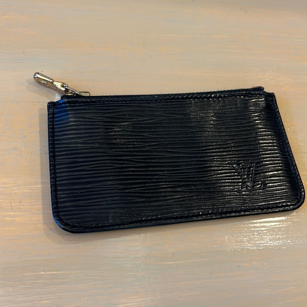Louis Vuitton card case